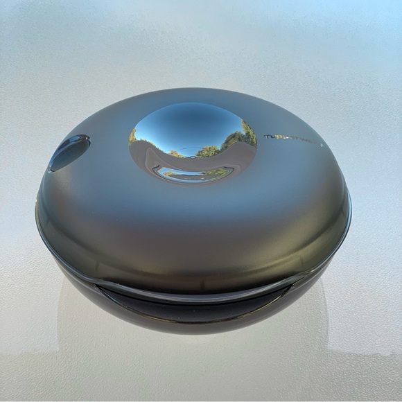 Tupperware Oval Heat N Serve Dark Gray Microwave Container and Lid - Picture 4 of 8